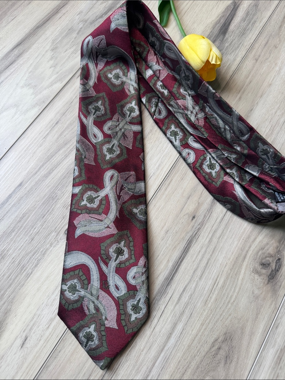 Dior tie